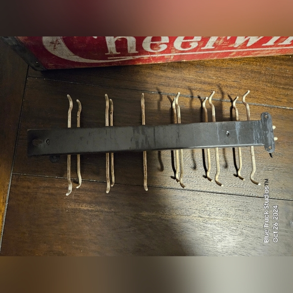 Vintage Hanging Coffee Cup Holders | Very MCM | - Picture 6 of 9